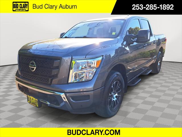 2022 Nissan TITAN Crew Cab SV 4x4