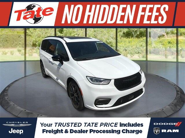 2023 Chrysler Pacifica Limited for sale in Glen Burnie, MD