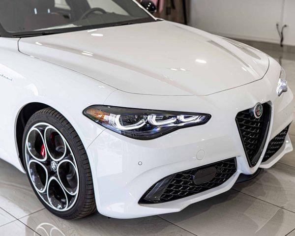 2024 Alfa Romeo Giulia GIULIA VELOCE AWD