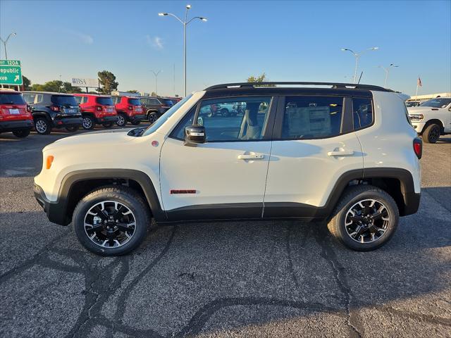 2023 Jeep Renegade RENEGADE TRAILHAWK 4X4