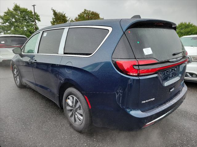 2023 Chrysler Pacifica Plug-In Hybrid PACIFICA PLUG-IN HYBRID TOURING L