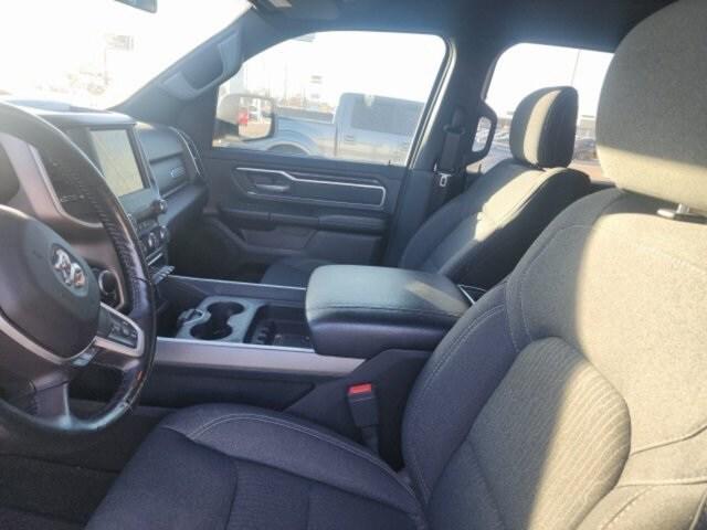 2020 RAM 1500 Big Horn Crew Cab 4x4 57 Box 2020 RAM 1500 Big Horn Crew Cab 4x4 57 Box