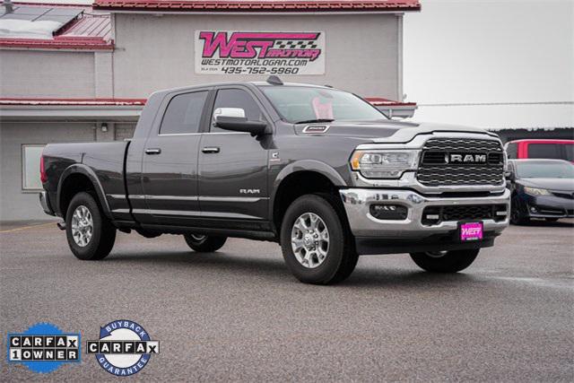 2022 RAM 3500 Limited Mega Cab 4x4 64 Box