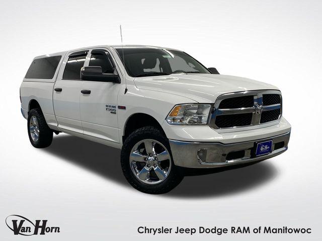 2019 RAM 1500 Classic Tradesman Crew Cab 4x4 64 Box