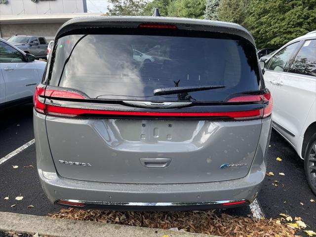 2023 Chrysler Pacifica Plug-In Hybrid PACIFICA PLUG-IN HYBRID TOURING L