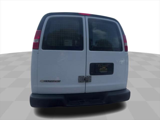 2017 Chevrolet Express 2500 Work Van