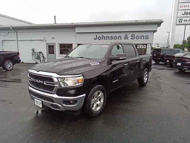 2020 RAM 1500 Big Horn Crew Cab 4x4 57 Box