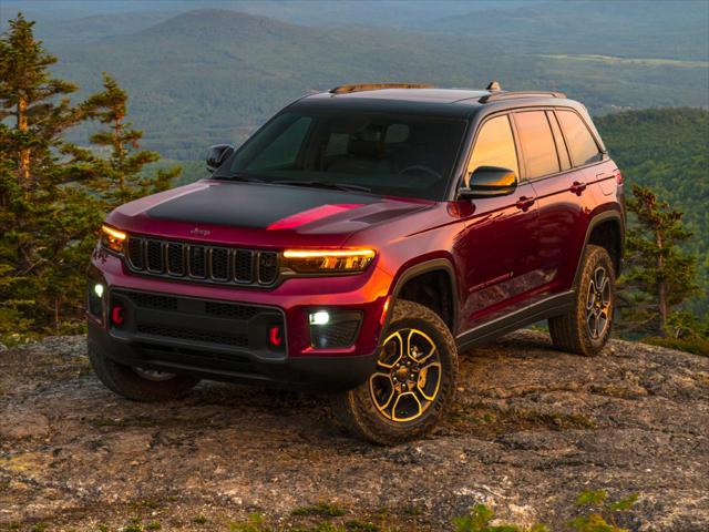 2023 Jeep Grand Cherokee Altitude 4x4 for sale in New Hudson, MI