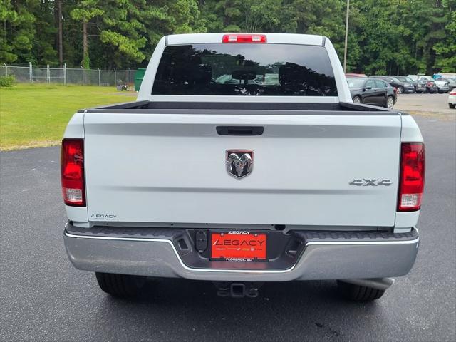 2023 RAM Ram 1500 Classic RAM 1500 CLASSIC TRADESMAN CREW CAB 4X4 57 BOX