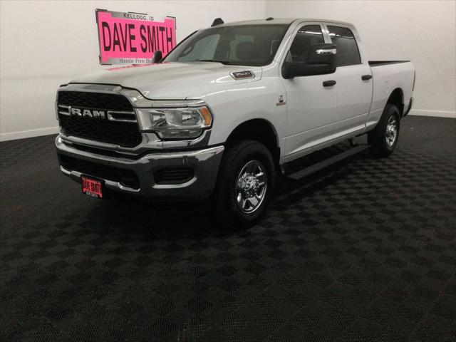 2024 RAM Ram 3500 RAM 3500 TRADESMAN CREW CAB 4X4 64 BOX