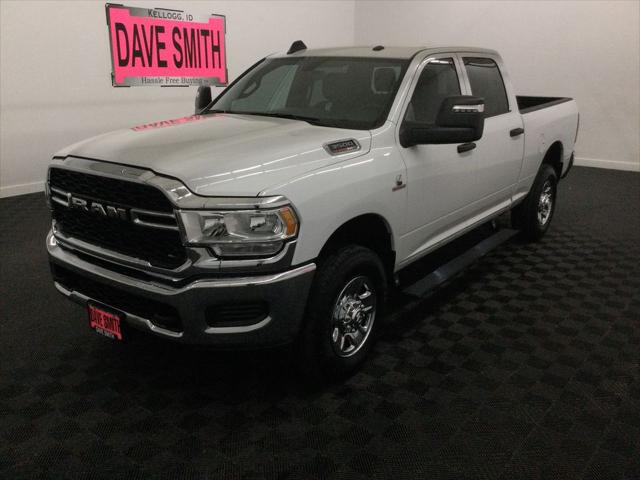 2024 RAM Ram 3500 RAM 3500 TRADESMAN CREW CAB 4X4 64 BOX