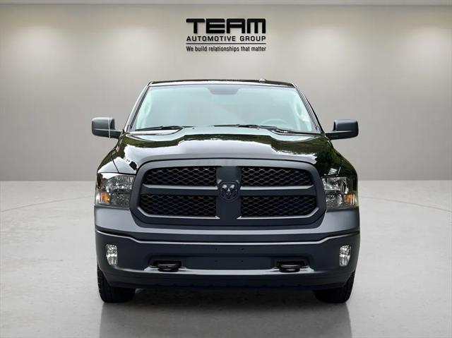 2023 RAM Ram 1500 Classic RAM 1500 CLASSIC TRADESMAN CREW CAB 4X4 57 BOX