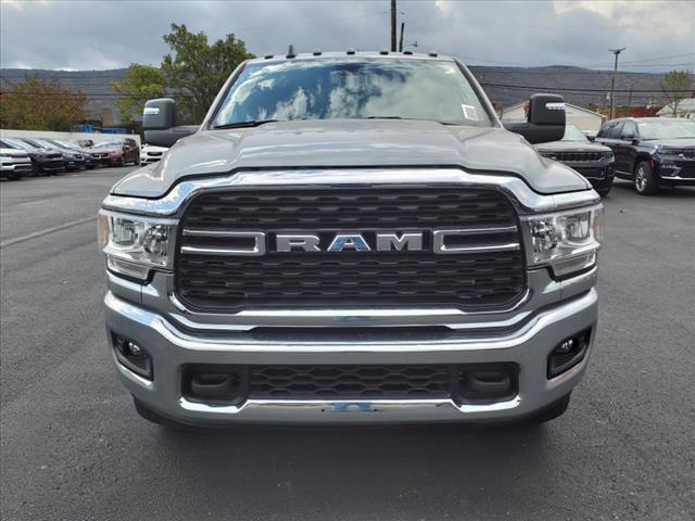 2024 RAM Ram 3500 RAM 3500 BIG HORN CREW CAB 4X4 8 BOX