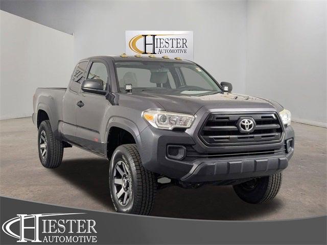 2016 Toyota Tacoma SR