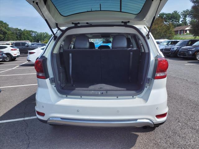 2020 Dodge Journey Crossroad