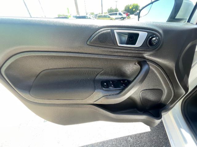 2015 Ford Fiesta SE