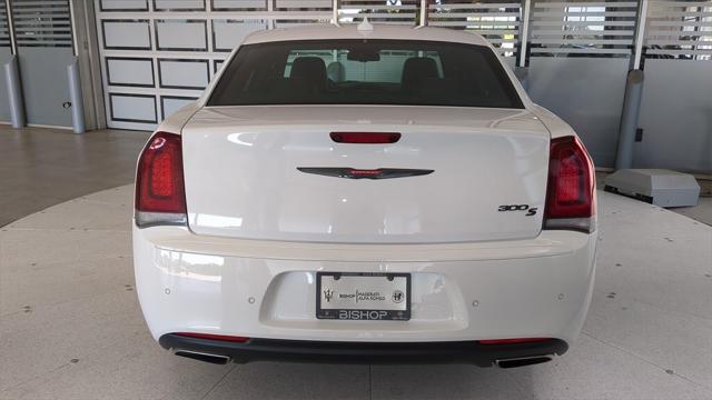 2021 Chrysler 300 300S