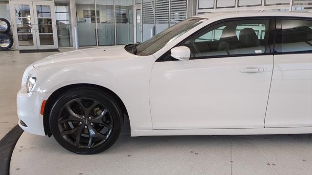 2021 Chrysler 300 300S