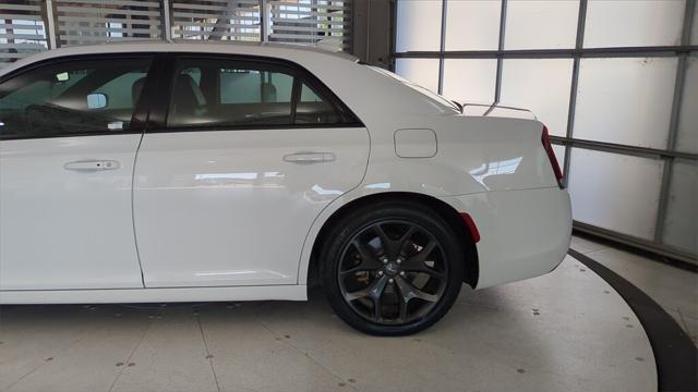 2021 Chrysler 300 300S