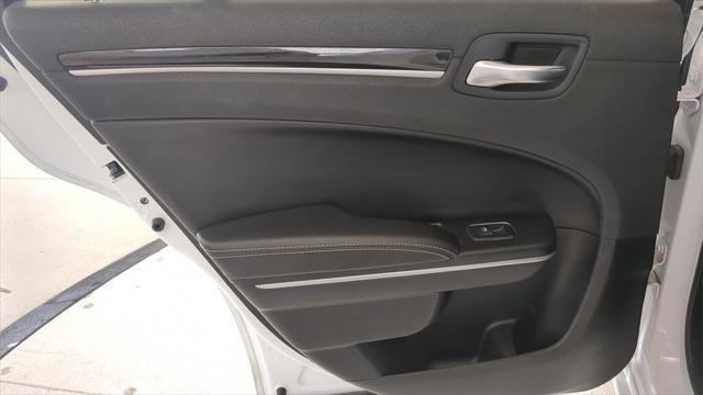2021 Chrysler 300 300S