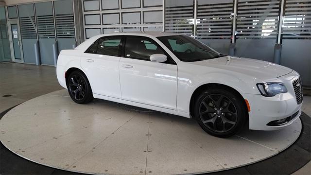 2021 Chrysler 300 300S