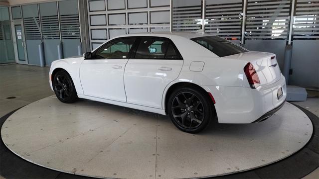 2021 Chrysler 300 300S