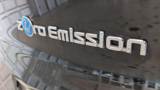 2021 Nissan LEAF SL PLUS 62 kWh