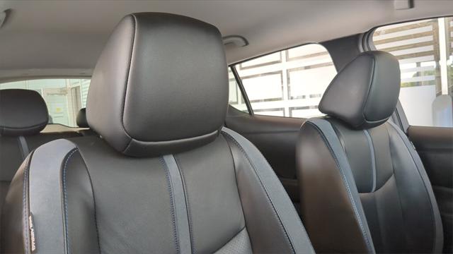 2021 Nissan LEAF SL PLUS 62 kWh