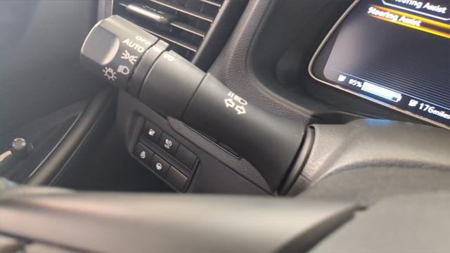 2021 Nissan LEAF SL PLUS 62 kWh