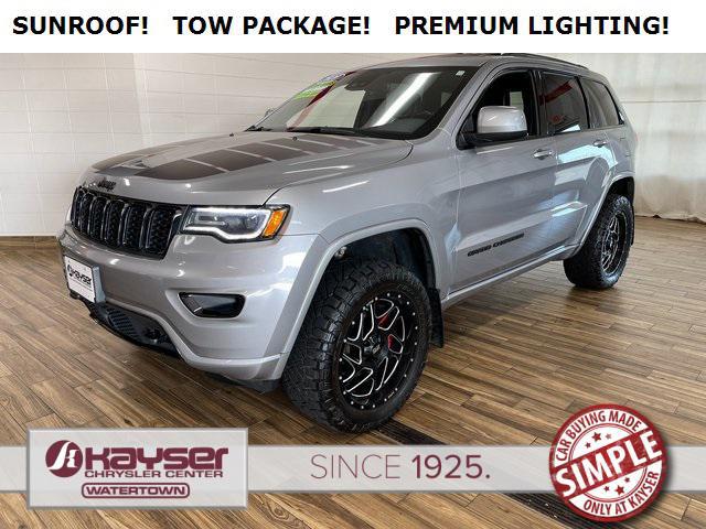 Used Jeep Grand Cherokee for Sale in Brookfield, IL