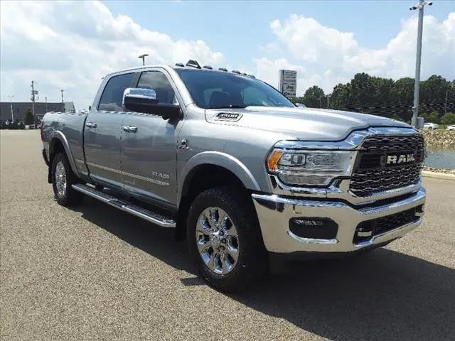 2022 Ram 3500 Limited Crew Cab 4x4 6'4" Box for sale in Youngstown, OH