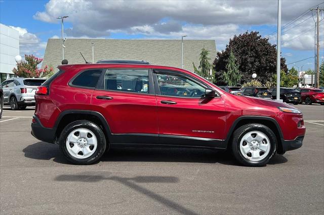 2016 Jeep Cherokee Sport