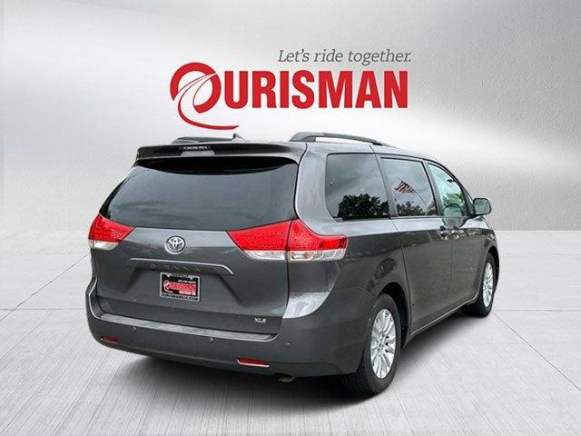 2011 Toyota Sienna XLE V6