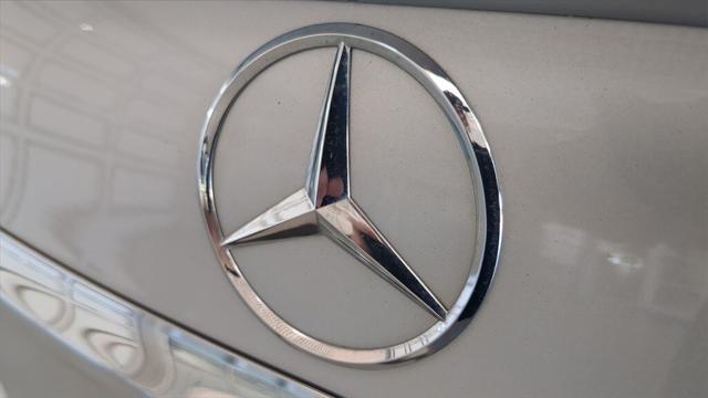2019 Mercedes-Benz E-CLASS E 300 E 300