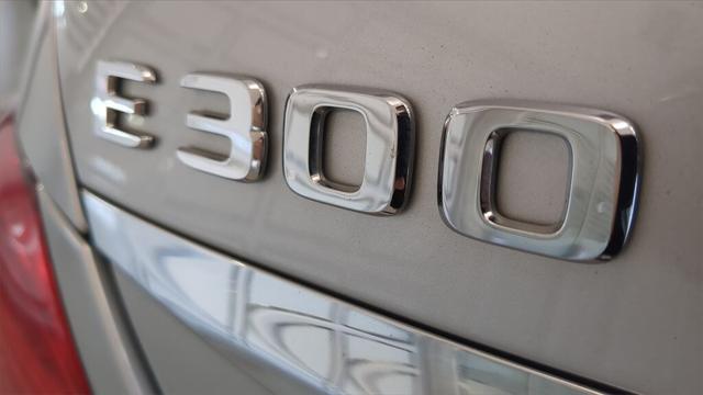 2019 Mercedes-Benz E-CLASS E 300 E 300