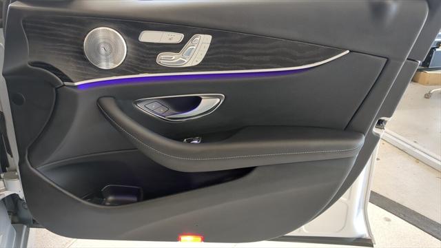 2019 Mercedes-Benz E-CLASS E 300 E 300