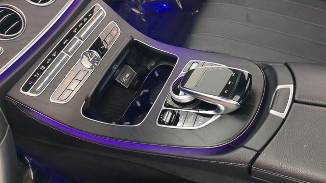 2019 Mercedes-Benz E-CLASS E 300 E 300