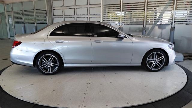 2019 Mercedes-Benz E-CLASS E 300 E 300