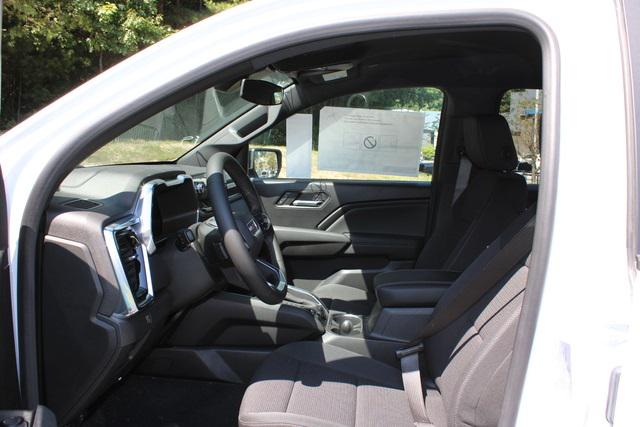 2023 GMC Canyon 4WD Crew Cab Short Box Elevation