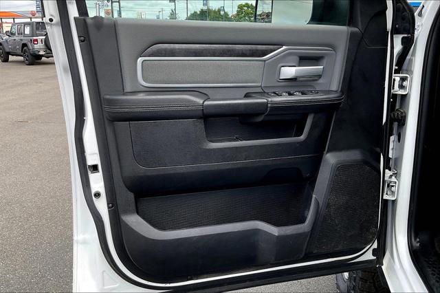 2021 RAM 2500 Lone Star Regular Cab 4x4 8 Box