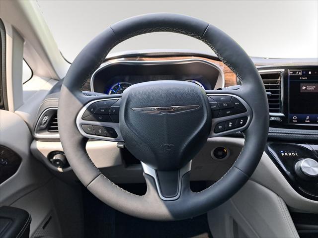 2022 Chrysler Pacifica Hybrid Limited