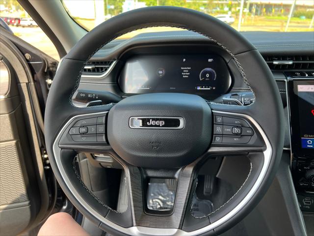 2023 Jeep Grand Cherokee Limited 4x2