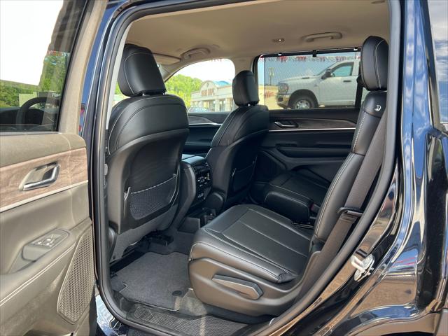 2023 Jeep Grand Cherokee Limited 4x2