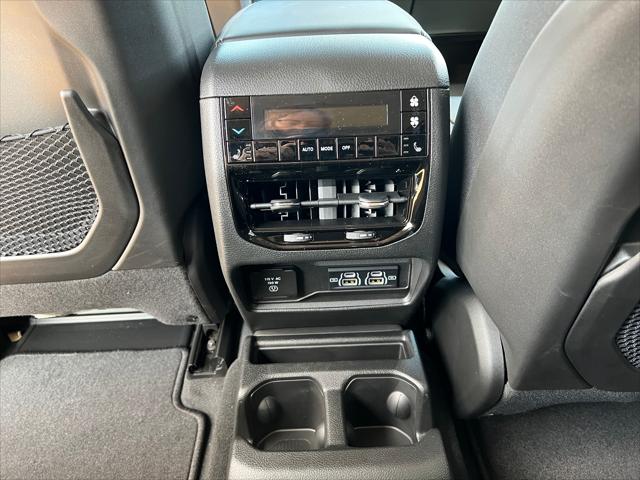 2023 Jeep Grand Cherokee Limited 4x2