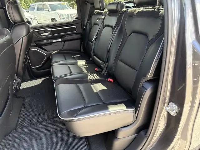 2020 Ram 1500 Laramie Crew Cab 4x4 6'4" Box