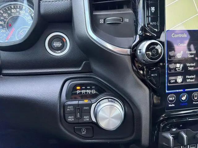 2020 Ram 1500 Laramie Crew Cab 4x4 6'4" Box