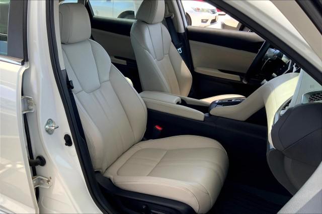 2022 Honda Insight Touring