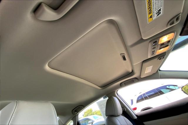 2022 Honda Insight Touring