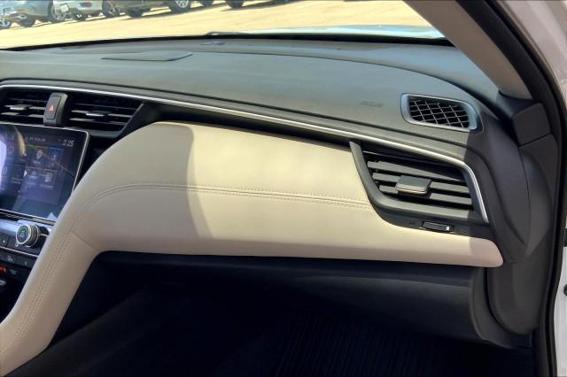 2022 Honda Insight Touring