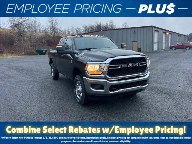 2024 RAM Ram 3500 RAM 3500 TRADESMAN CREW CAB 4X4 64 BOX